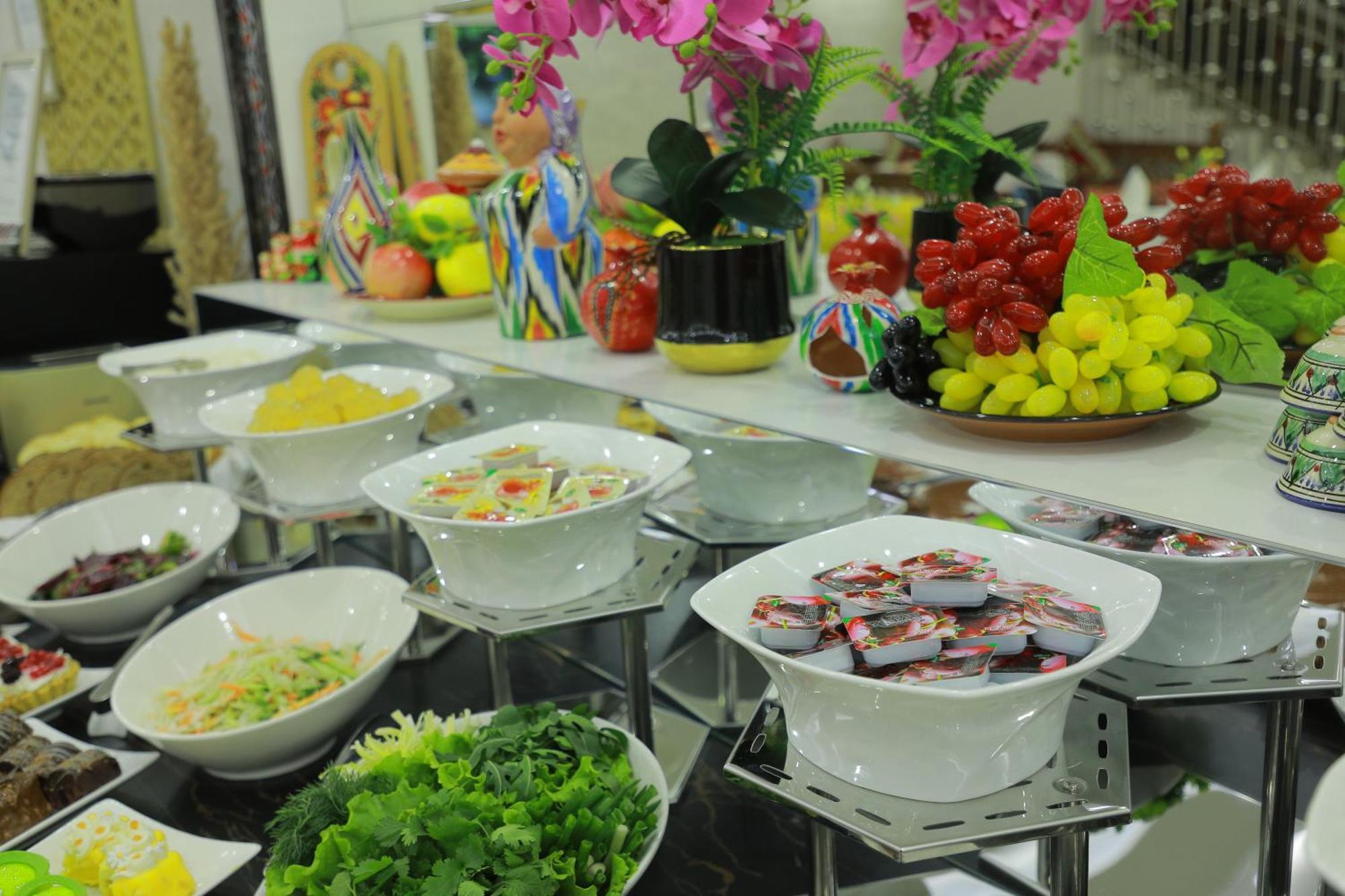 Human Hotel Tashkent Luaran gambar